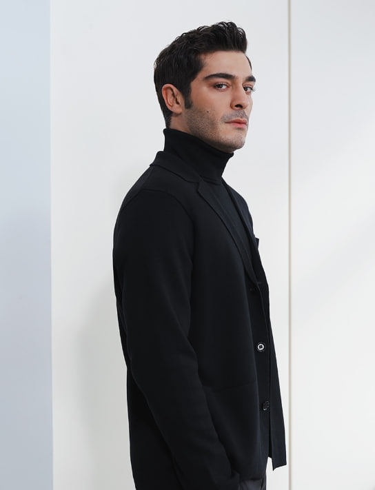 عکس جدید بوراک دنیز