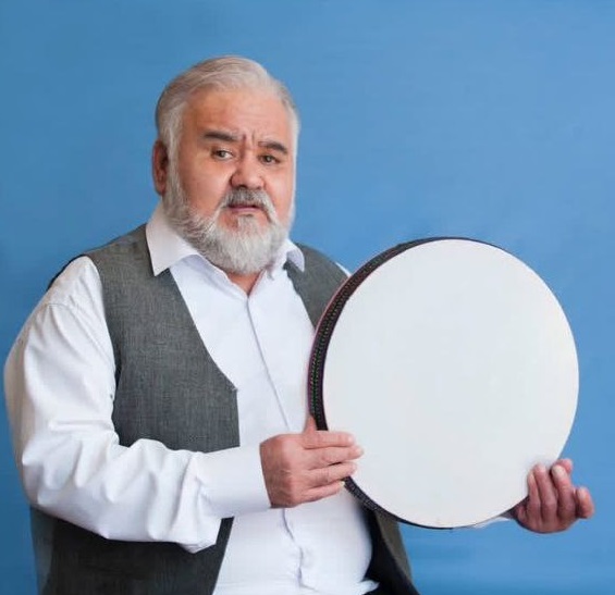 عکس زیبای اکبر عبدی