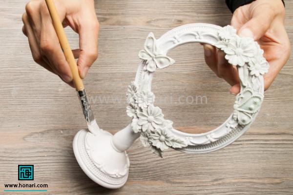 قاب آینه ی پایه دار