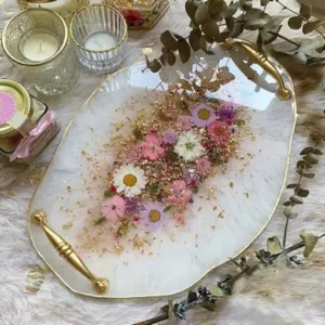 نمونه سینی با رزین و گل و شاخه خشک