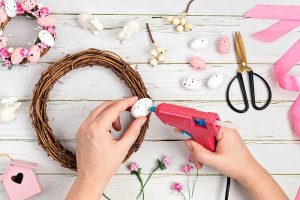 انواع چسب های حرارتی گلدوزی