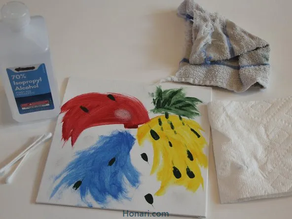 پاك كردن رنگ اكريليك از روي بوم