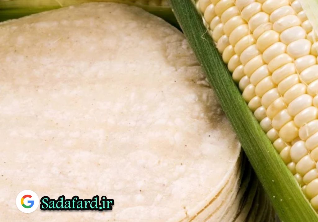 نوعی آرد ذرت که به علت رنگ سفید دانه ها به نان رنگ سفید داده است.
