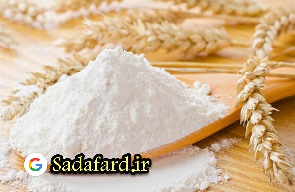 تفاوت بین آرد کیک و آرد شیرینی در میزان پروتئین آنها می باشد. و این تفاوت باعث ایجاد تغییراتی در بافت محصول مورد نظر می شود.