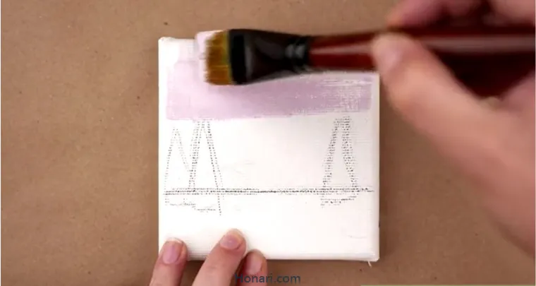 اماده کردن پس زمینه برای نقاشی با رنگ اکریلیک