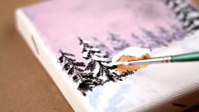 نقاشی روی بوم با رنگ اکریلیک