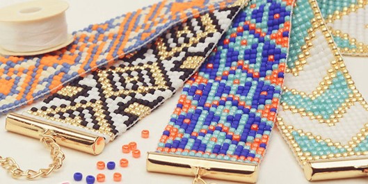 طرز استفاده از دستگاه منجوق بافی