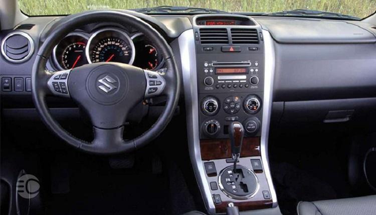 مقایسه تیوولی و  ویتارا از نظر  آپشن‌ها‌ی رفاهی