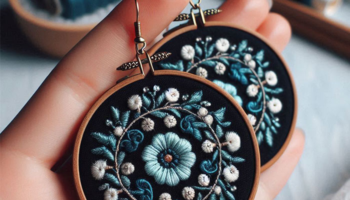 مراحل گامبهگام ساخت گوشواره گلدوزی