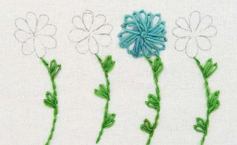 آموزش گلدوزی گل داوودی