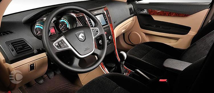 فضای داخلی دنا