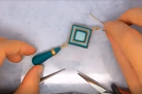 آموزش ساخت گوشواره با خمیر پلیمری