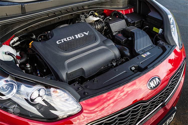 مقایسه تویوتا راو ۴ و کیا اسپورتیج از لحاظ فنی