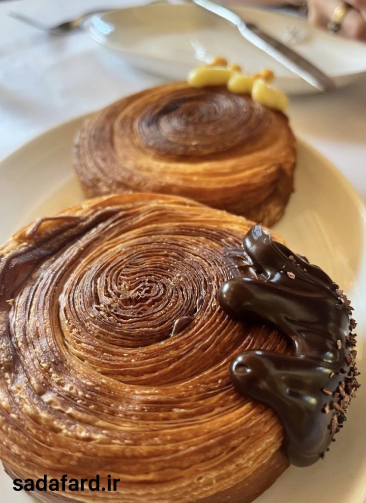 بافت نرم و لطیف، چربی طبیعی، طعم و عطر، توانایی بالای جذب مایعات، پف کنندگی بالا