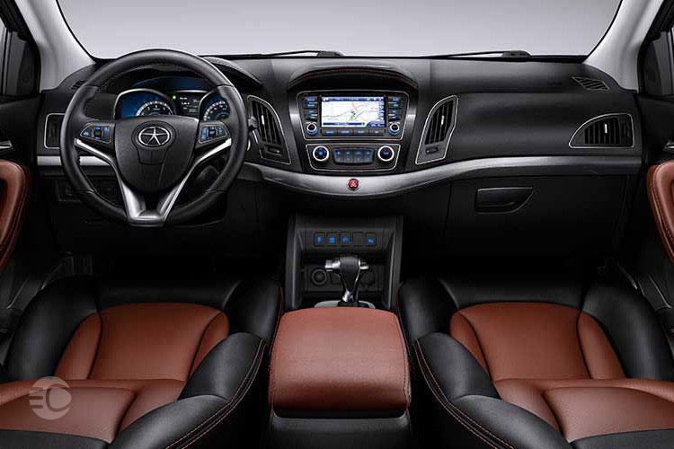 مقایسه امکانات رفاهی ام وی ام x55 و جک S5 نیوفیس