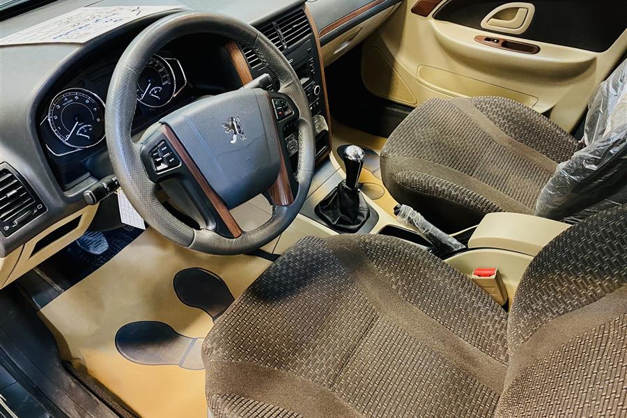 مقایسه پارس سال و اس ال ایکس 405 از نظر طراحی داخلی