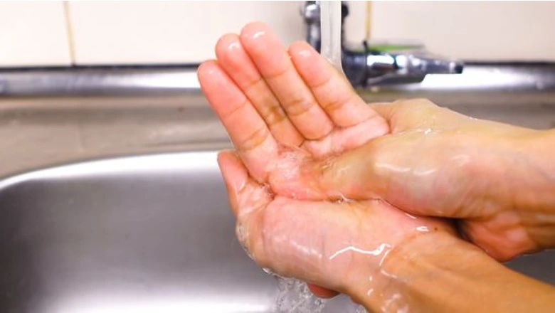 پاک کردن رزین از روی دست