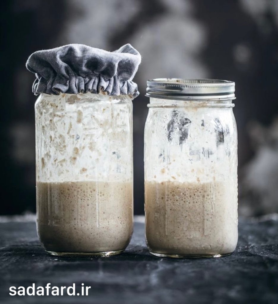 نگهداری در ظروف نامناسب یکی دیگر از دلایل خراب شدن خمیرترش می باشد.