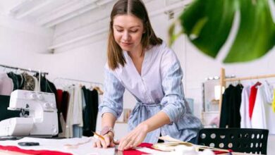 در حال طراحی پارچه