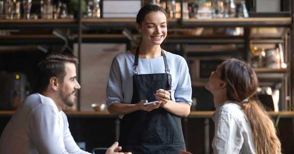 ارتباط با مشتری 