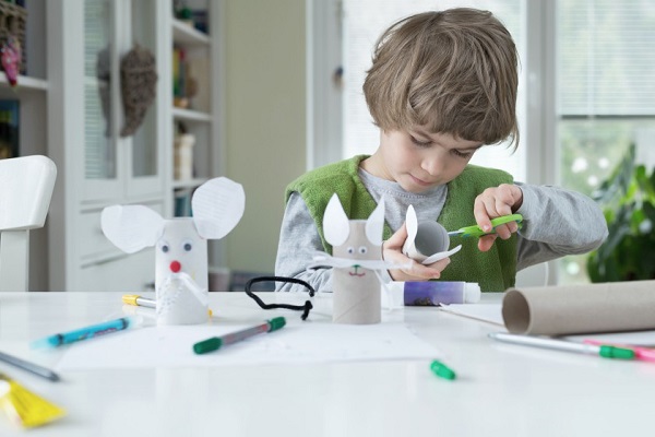 آموزش ساخت کاردستی با وسایل دور ریختنی