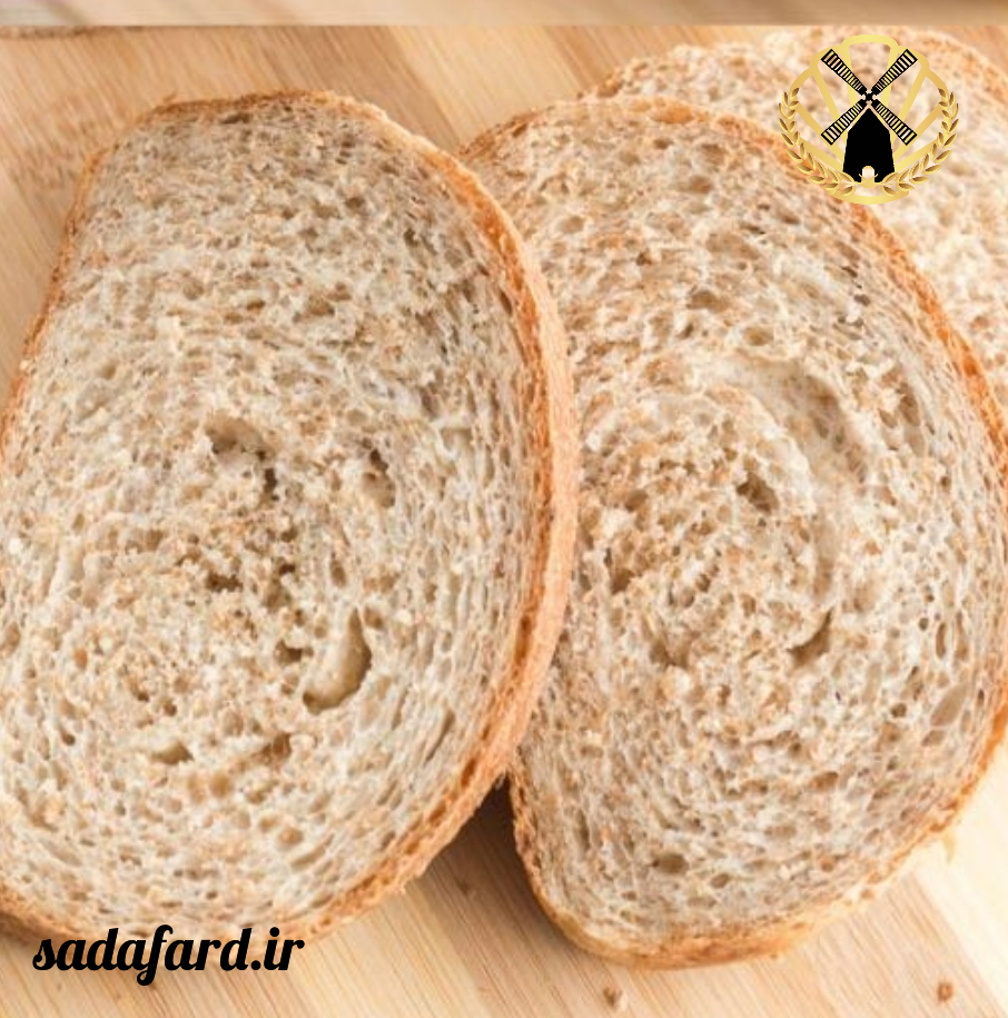 توجه به تازگی آرد
خالص بودن و سبوس دار بودن آرددر زمان خرید آرد گندم کامل