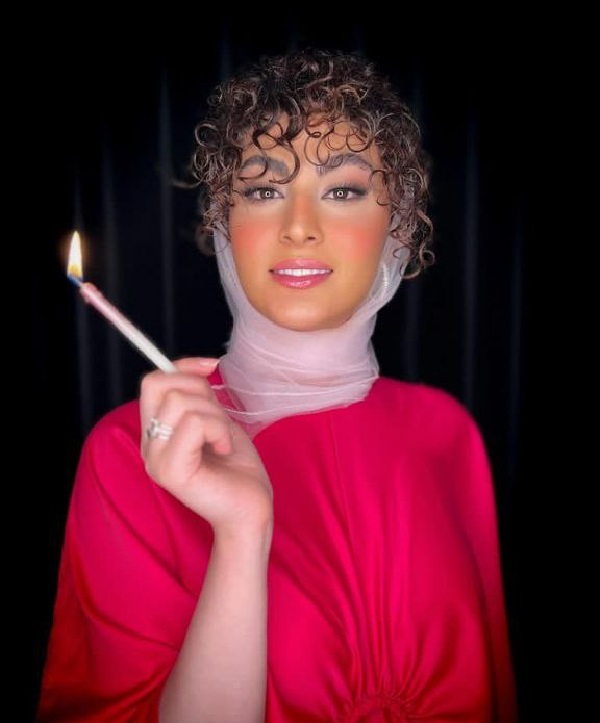 تولد مریم مومن