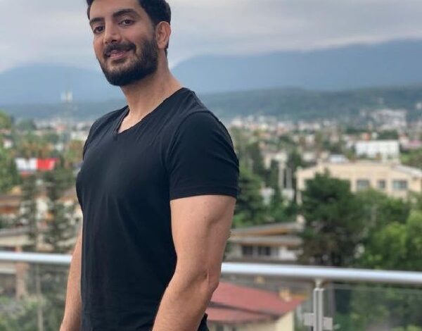 فرزاد فرزین