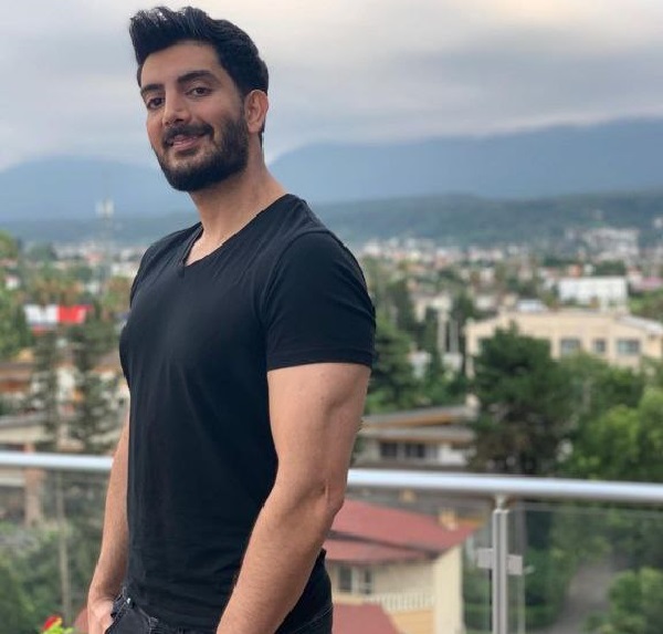 فرزاد فرزین 