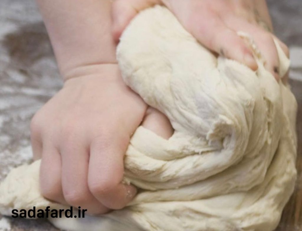 نکات ورز دادن خمیر نان