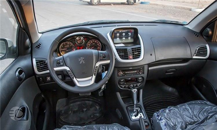 کابین پژو 207