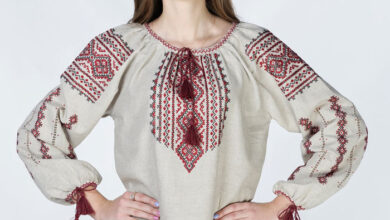گلدوزی روی مانتو