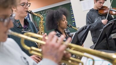 قانون 10 هزار ساعته نوازندگان چیست؟