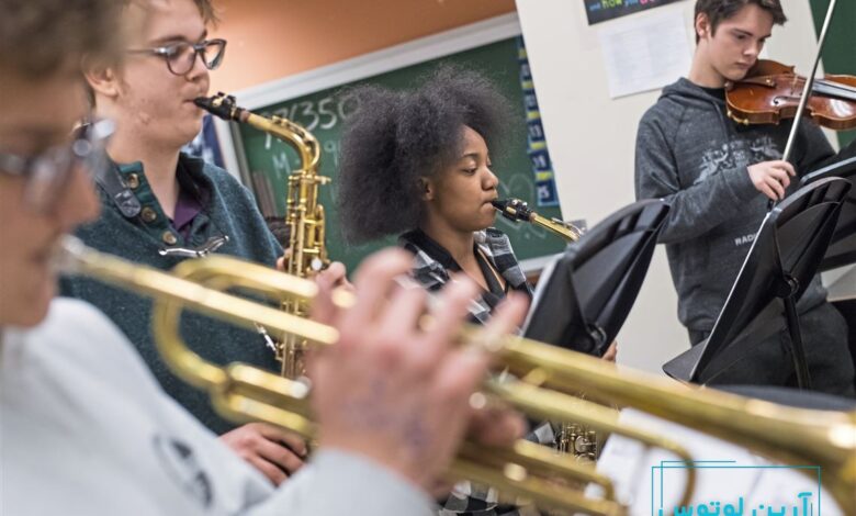 قانون 10 هزار ساعته نوازندگان چیست؟