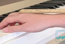 صحیح‌ترین حالت دست در پیانو