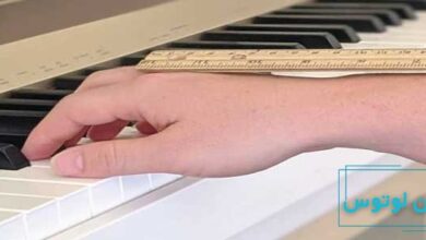 صحیح‌ترین حالت دست در پیانو