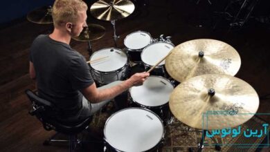 نحوه نشستن پشت درام