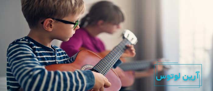 بهترین سن یادگیری گیتار برای کودکان