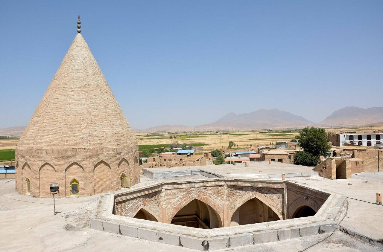 تاریخچه امامزاده قاسم ازنا