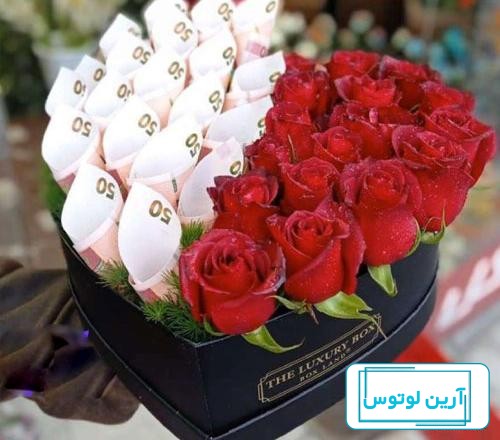 باکس گل ولنتاین : بهترین کادوی ولنتاین [1400] ❤️ - کادو باکس