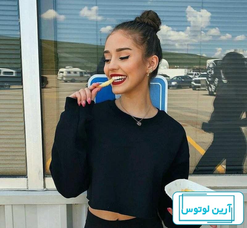 عکس دختر خوشگل و لاکچری برای پروفایل خانم‌های خاص پسند