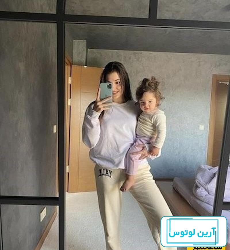 عکس دختر فیک 2024؛ بسیار خفن برای پروفایل صفحه مجازی و گول زدن مخاطبین -  گـُـ✿ـلـی مُــــב