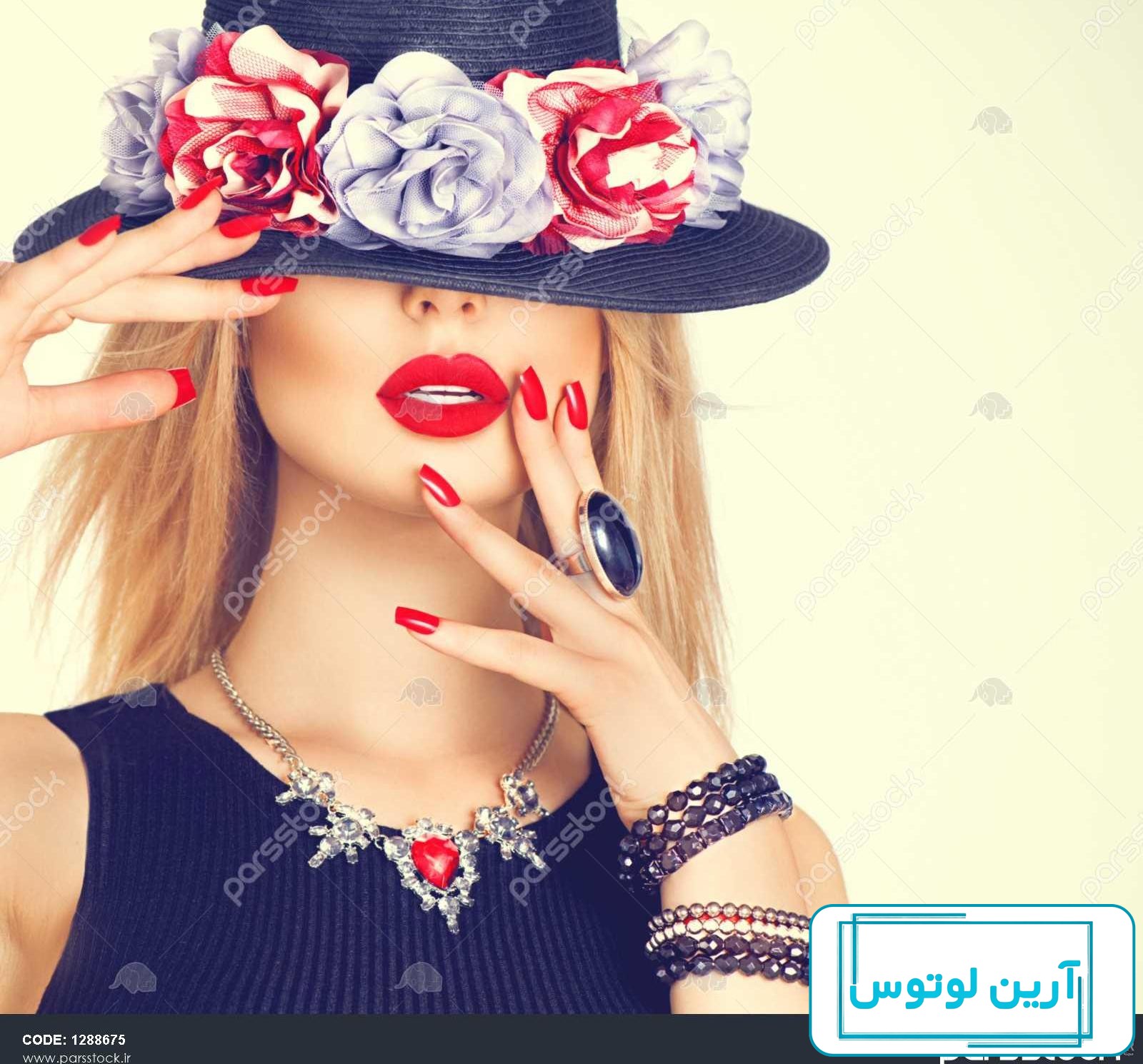 عکس دخترانه با کلاه کپ و تیپ اسپرت + عکس دختر کلاه دار