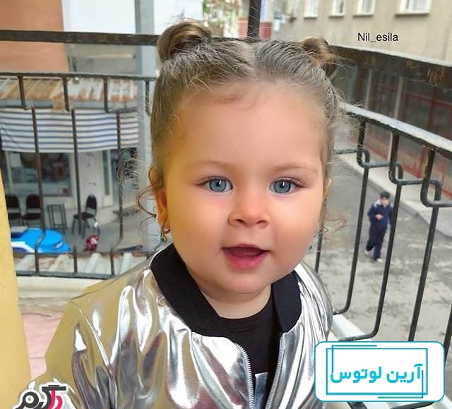 عکس فیک دختر خوشگل چشم رنگی