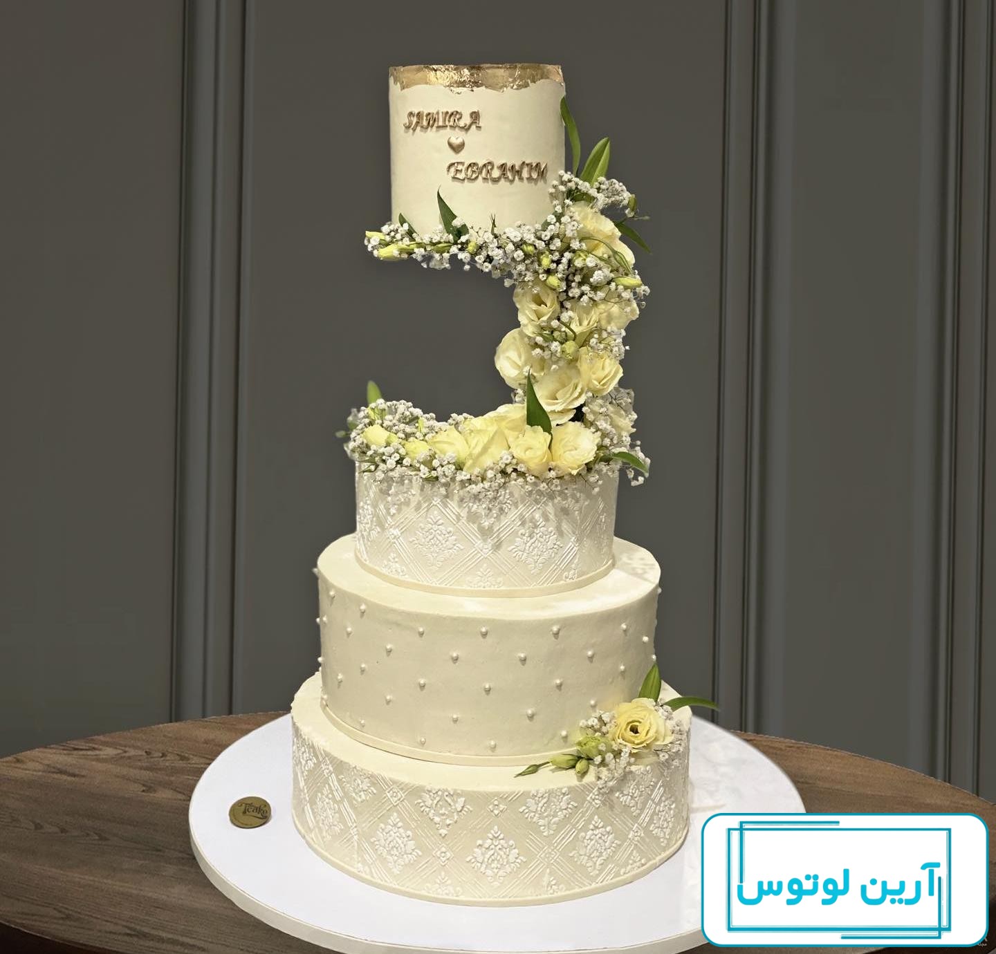 کیک آرایی با گل طبیعی | آموزش گل آرایی کیک